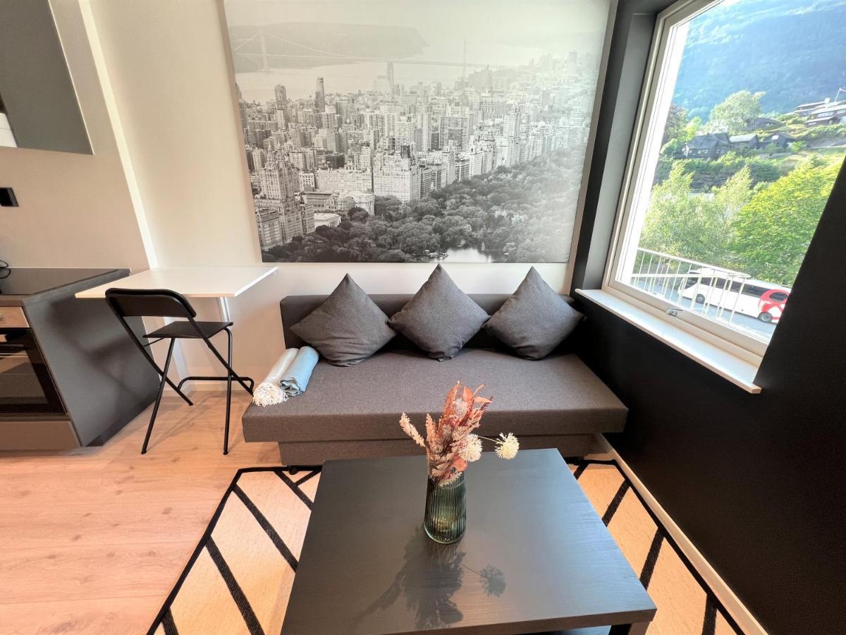 Voss Budget Apartments & Rooms ภายนอก รูปภาพ